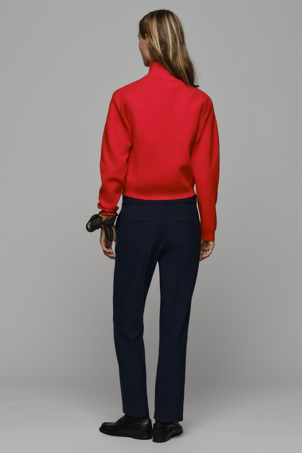 УКОРОЧЕННЫЕ БРЮКИ СРЕДНЕЙ ПОСАДКИ — ZARA