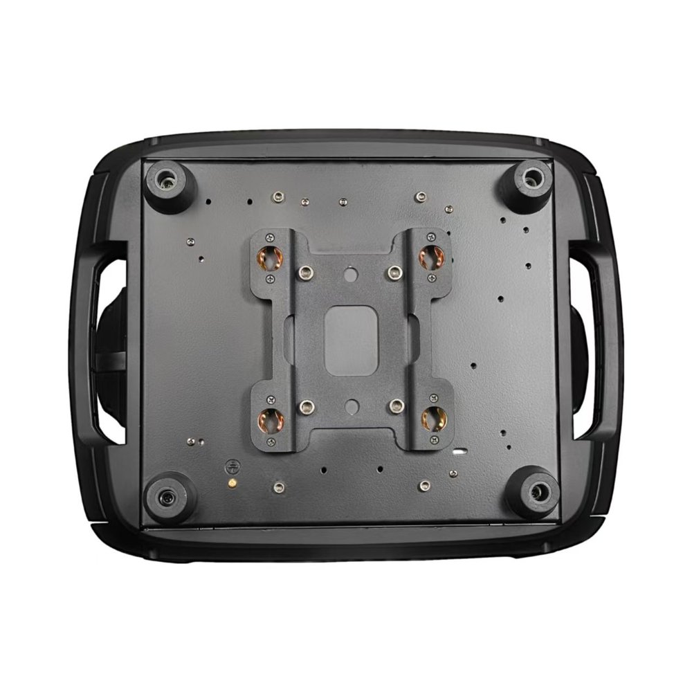 Nova L600BSW — гибридная вращающаяся голова BSW 600 Вт CMY с зумом 4°–44°