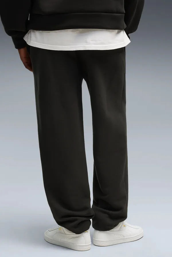 Брюки спортивные мужские PUMA ESS Relaxed Sweatpants TR cl