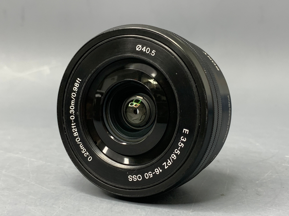 Sony ZV-E10 Kit 16-50mm 200 кадров