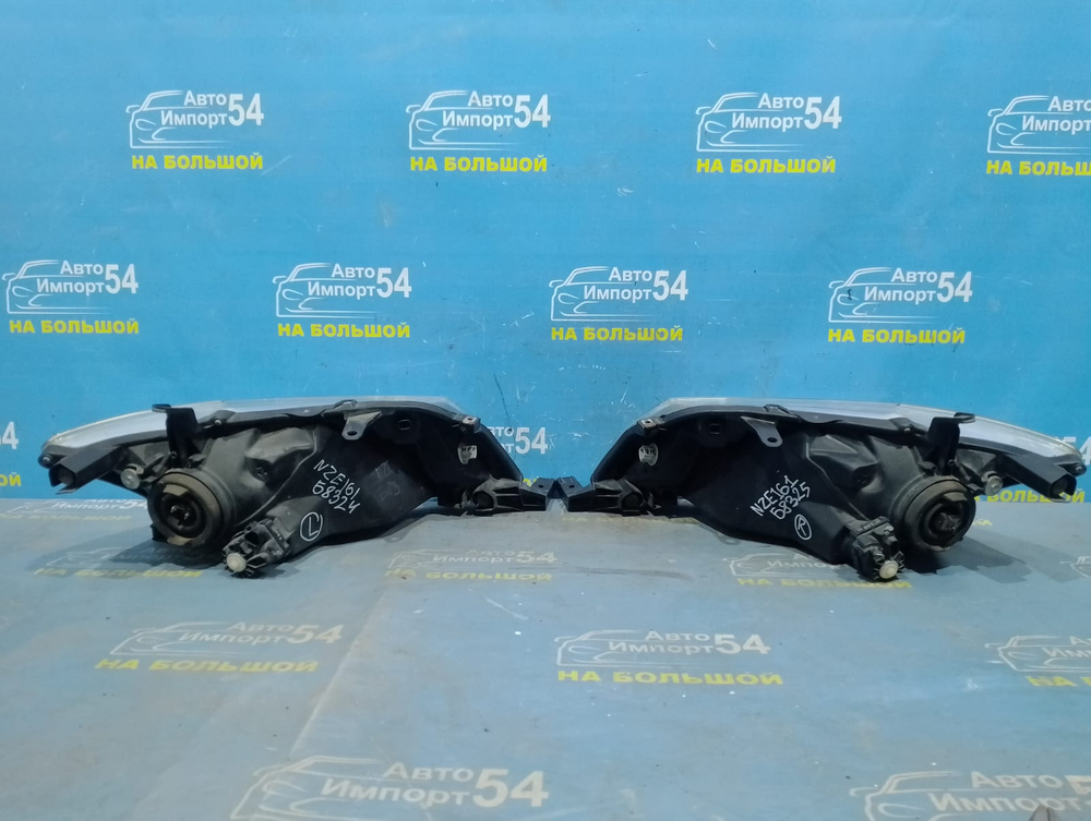 Фара передняя правая TOYOTA FIELDER 2012-2015