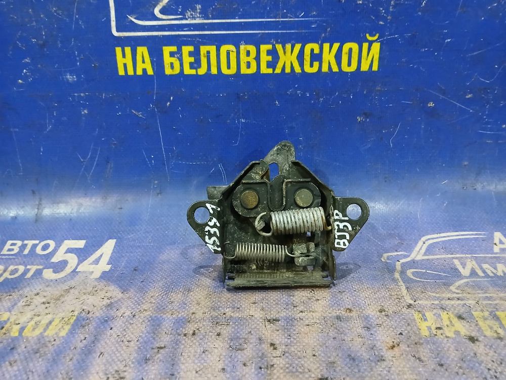 Замок капота MAZDA FAMILIA 2000-2003