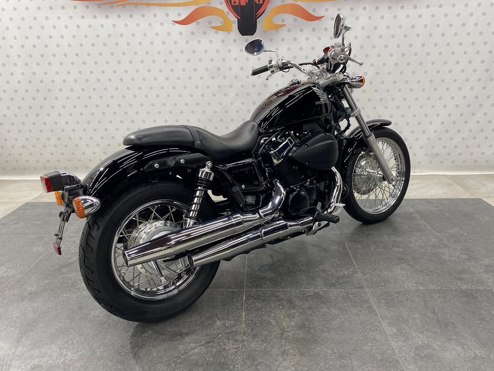 Honda VT400S 2012