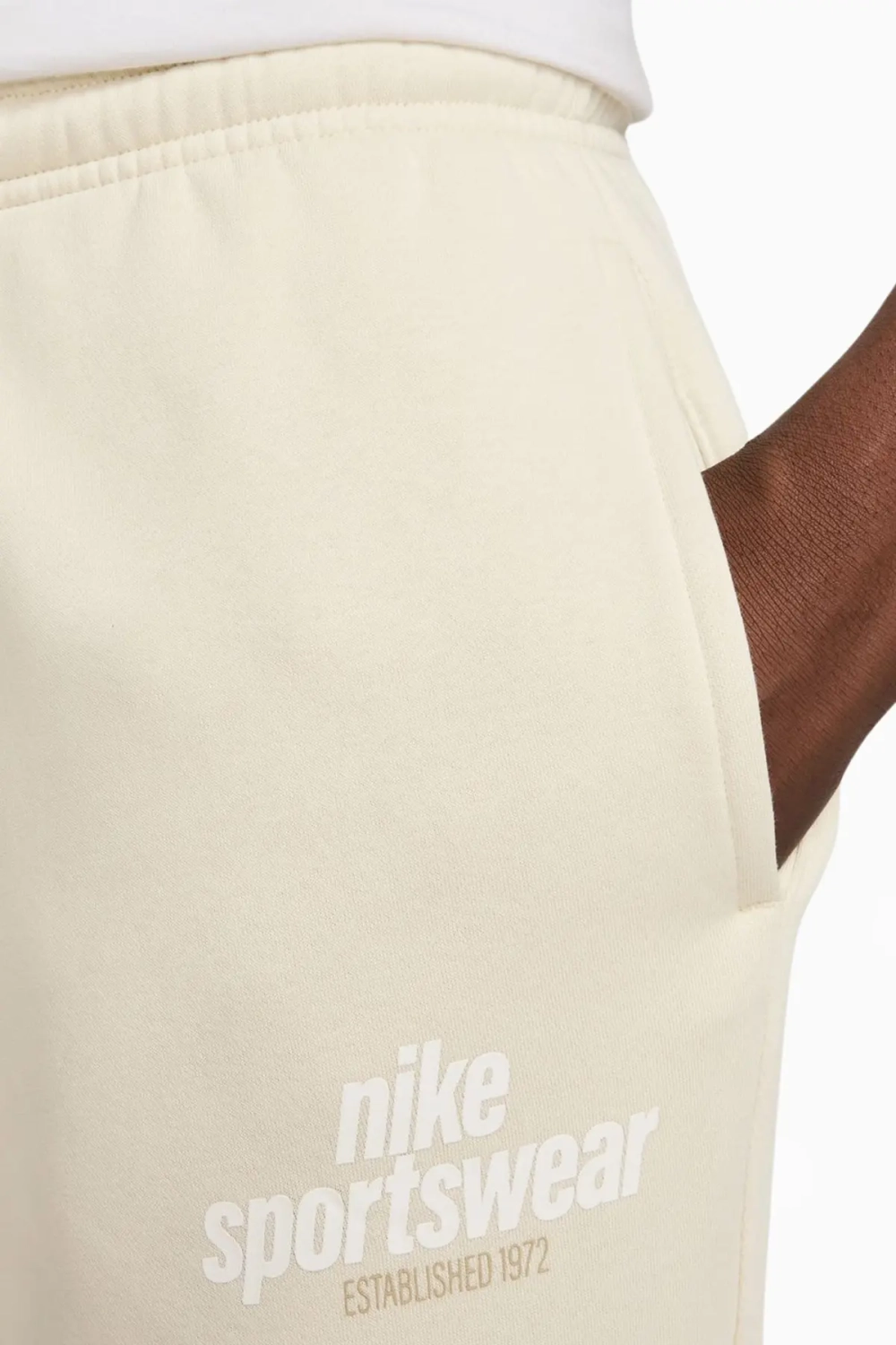 Штаны Nike Sportswear Club - бежевый