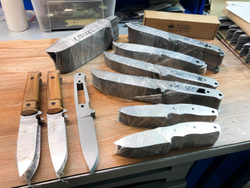 Тактический нож Senpai AUS-8 StoneWash Черный - изображение 15