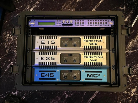 RACK | Ударопрочный рэковый кейс 8 юнитов DGCASE@RACK8UW | Внутр. Размеры 485*483*365мм