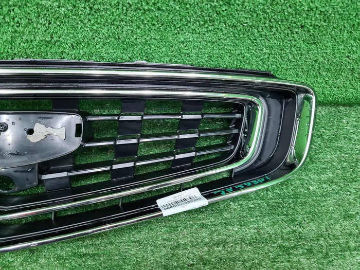 Решетка радиатора Geely Atlas Pro (2021-н.в.)