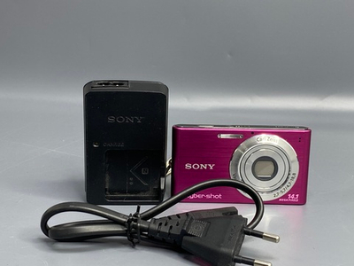 Sony Cyber-shot DSC-W320