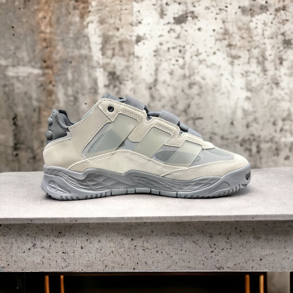 Adidas Niteball • Gray