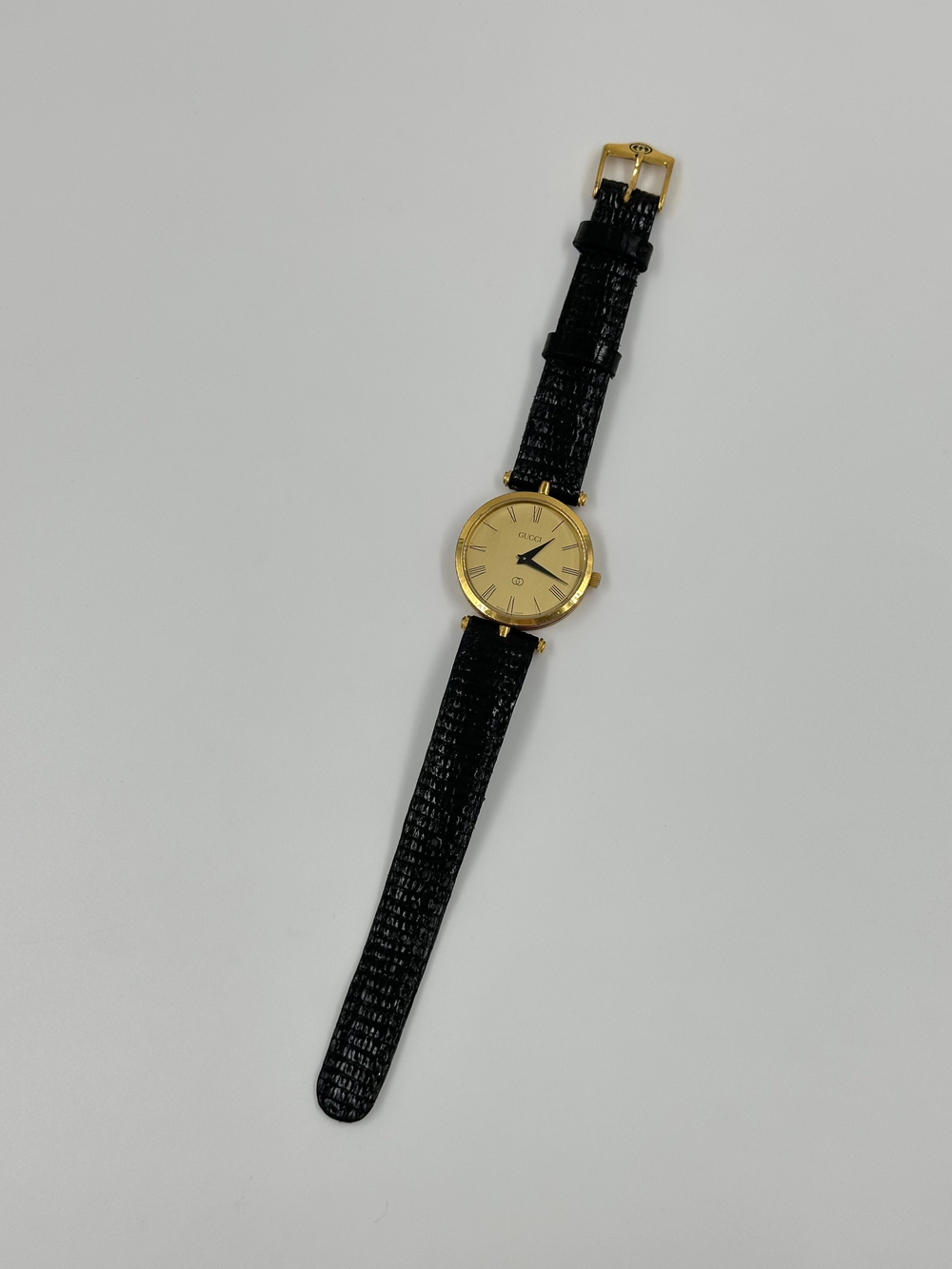 Часы Gucci 3000M