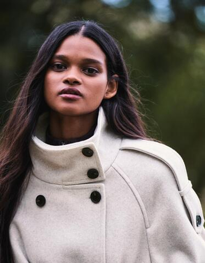 Женский тренч soft touch с воротником-стойкой - BERSHKA