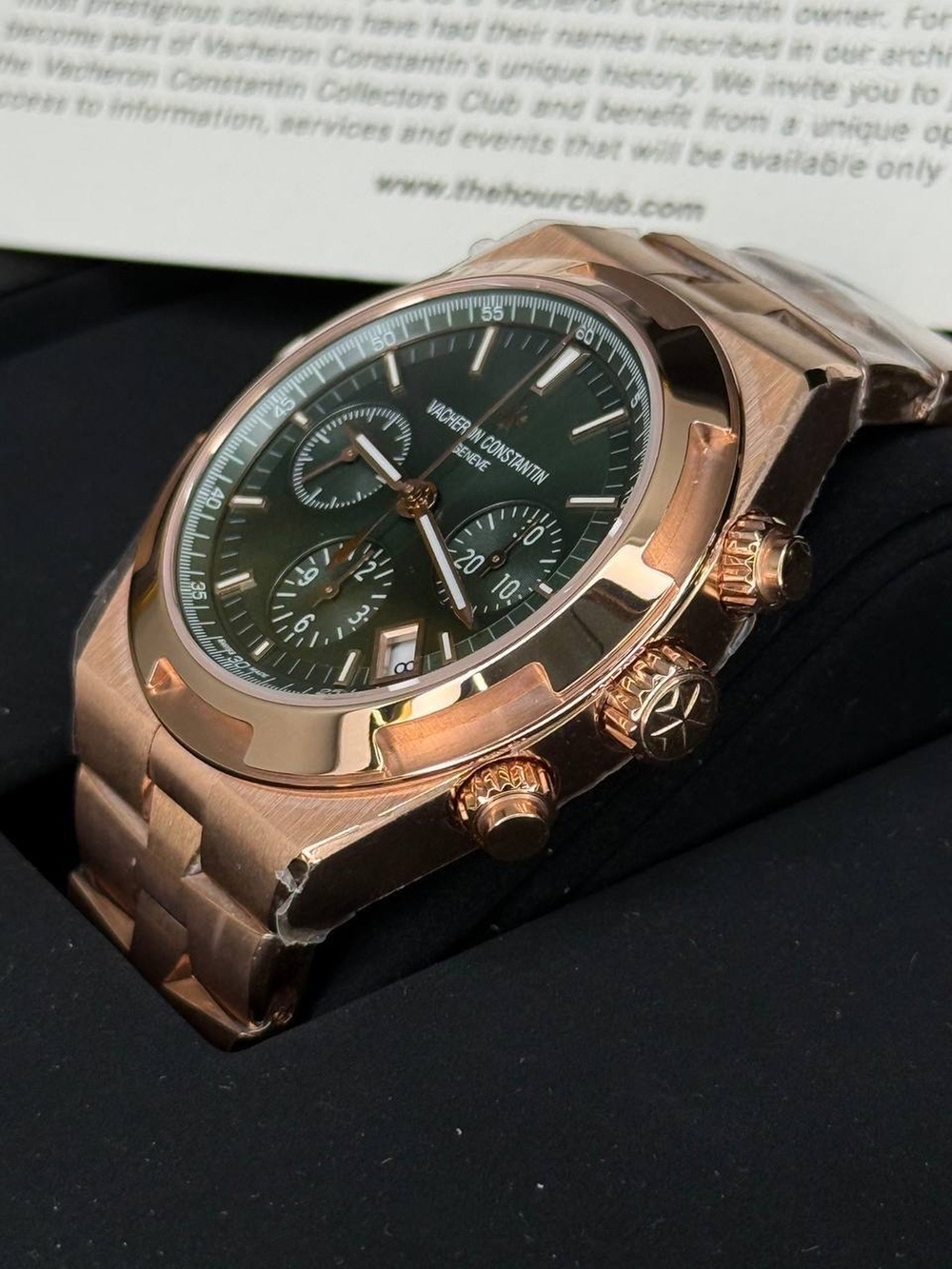 Часы Vacheron Constantin Overseas Chronograph Rose Gold Green Dial