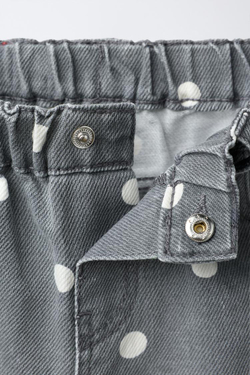 ZARA ДЖИНСЫ BARREL В ГОРОШЕК, СЕРЫЙ