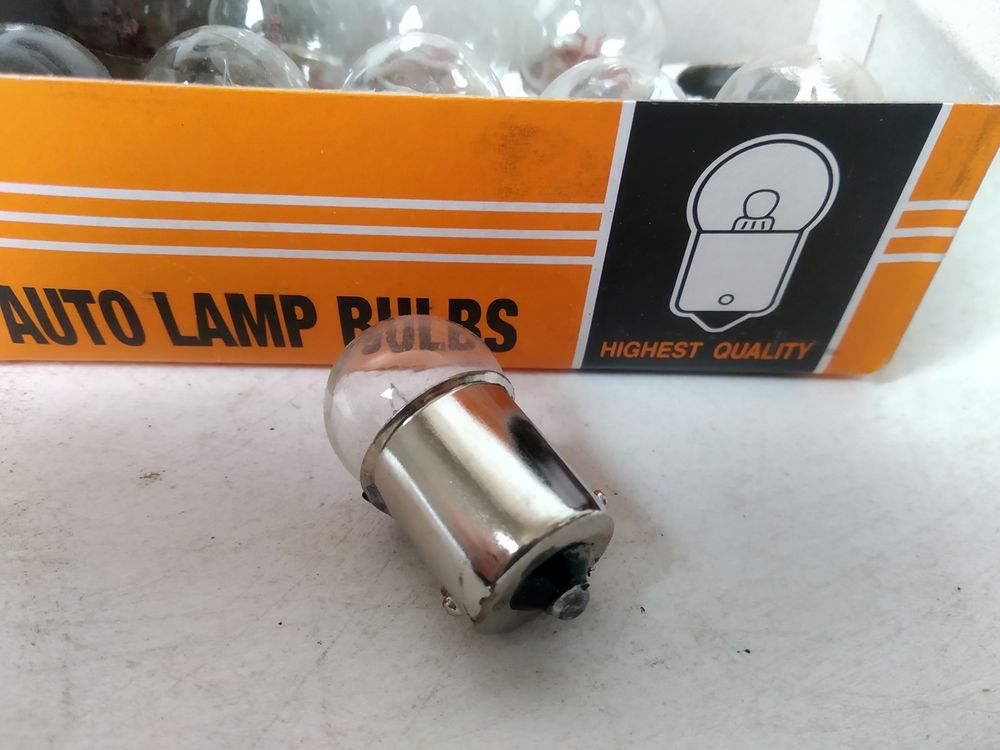 Лампа цокольная 15S 12V 10W g18 (габарит, поворот)
