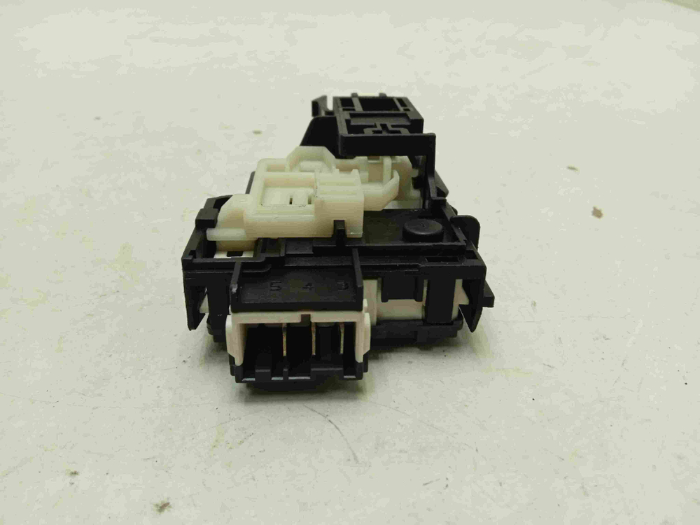 ZWY61023C кт196 Блокировка люка для стиральной машины Zanussi ZWY61023C б/у