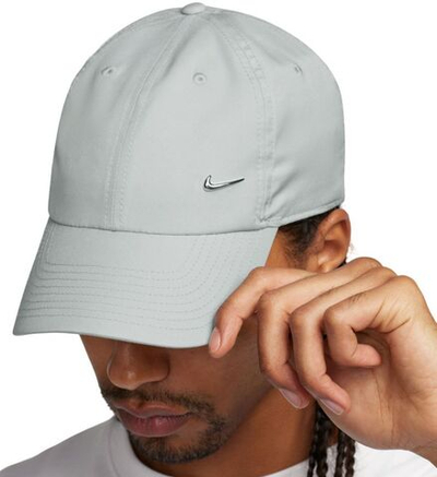 Теннисная кепка Nike Dri-Fit Club Unstructured Metal Swoosh Cap - light smoke grey/metallic silver