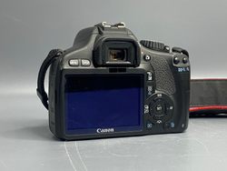 Canon 550D Kit 18-55mm 10.000 кадров