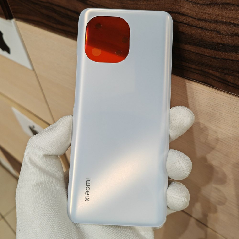 Крышка для Xiaomi Mi 11 - оригинальная задняя стеклянная панель (Белого цвета)