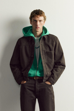 УКОРОЧЕННАЯ КУРТКА СО СКЛАДКАМИ AARON LEVINE X ZARA — ZARA