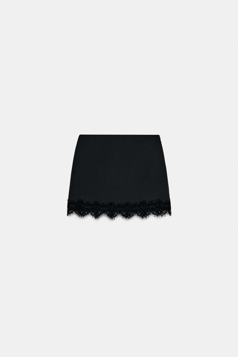 ZARA ЮБКА-ШОРТЫ С КРУЖЕВНЫМ НИЗОМ, ЧЕРНЫЙ