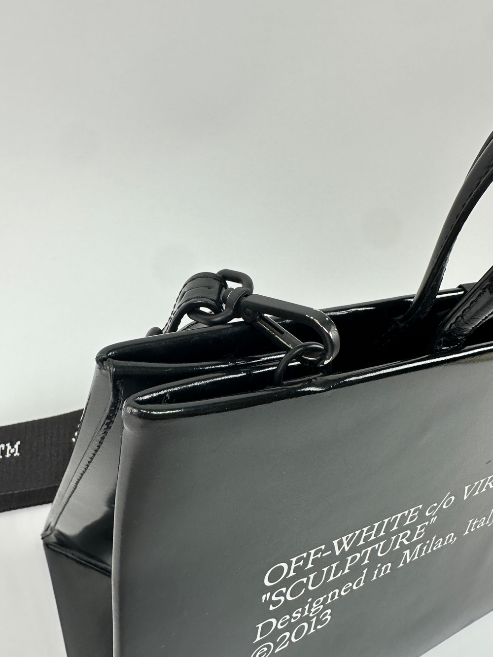 Сумка Off-White Box
