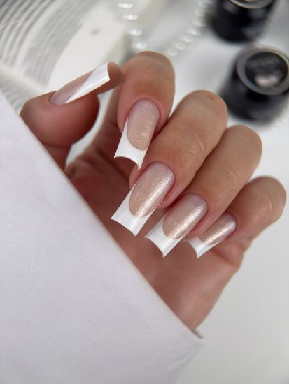Жидкий бескислотный гель Enigmanic SMART gel 07 30 мл.