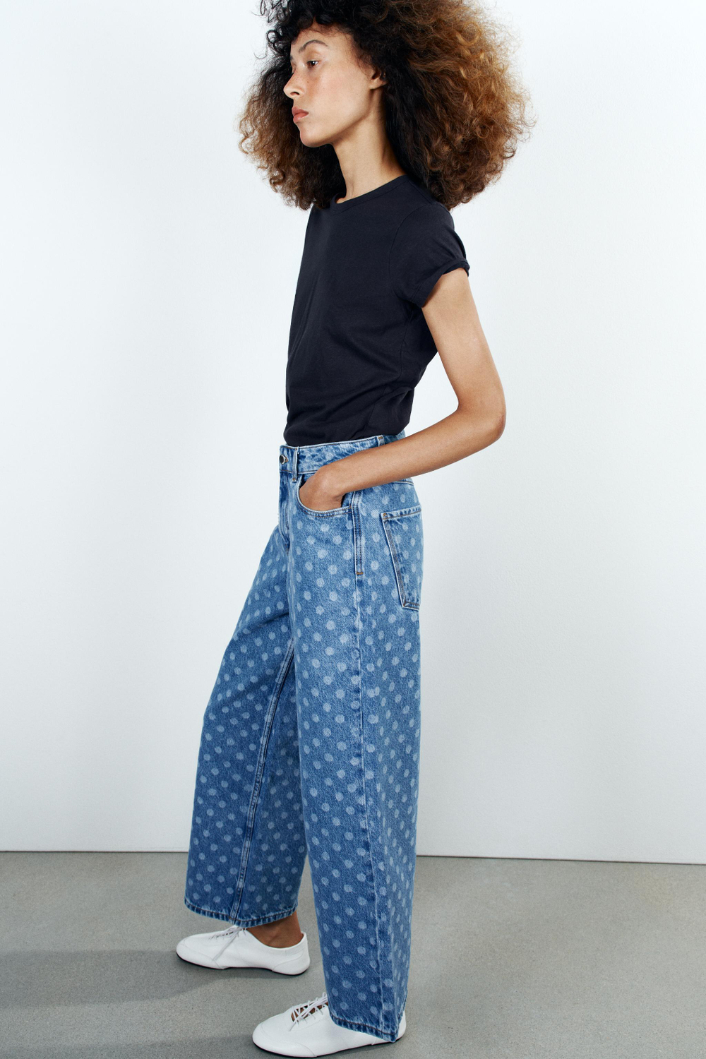 ХЛОПКОВАЯ ФУТБОЛКА С КОРОТКИМИ РУКАВАМИ — ZARA