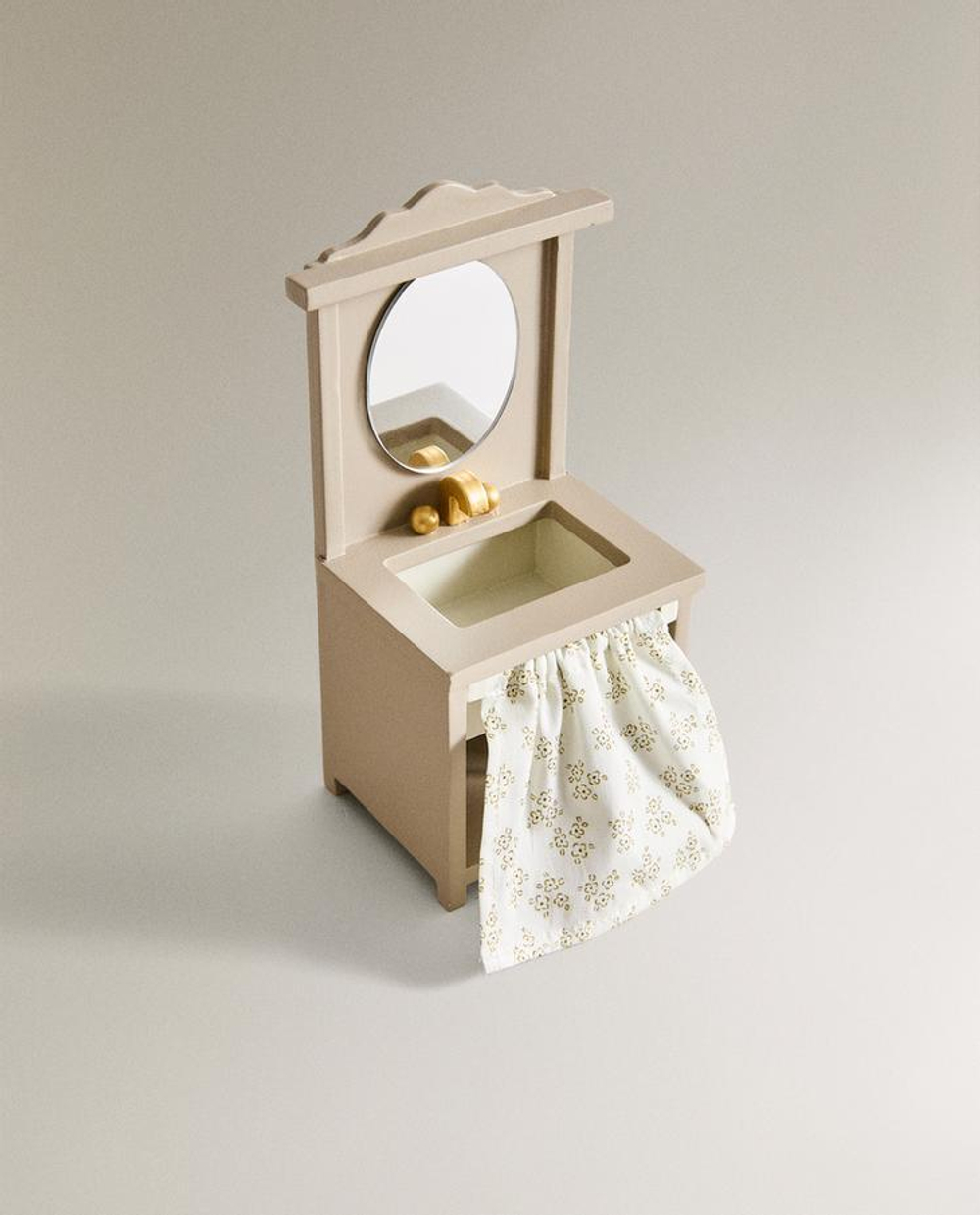ZARA HOME ДЕТСКИЙ НАБОР ИГРУШЕК "ВАННАЯ КОМНАТА" ДЛЯ КУКОЛЬНОГО ДОМИКА, КРЕМОВЫЙ