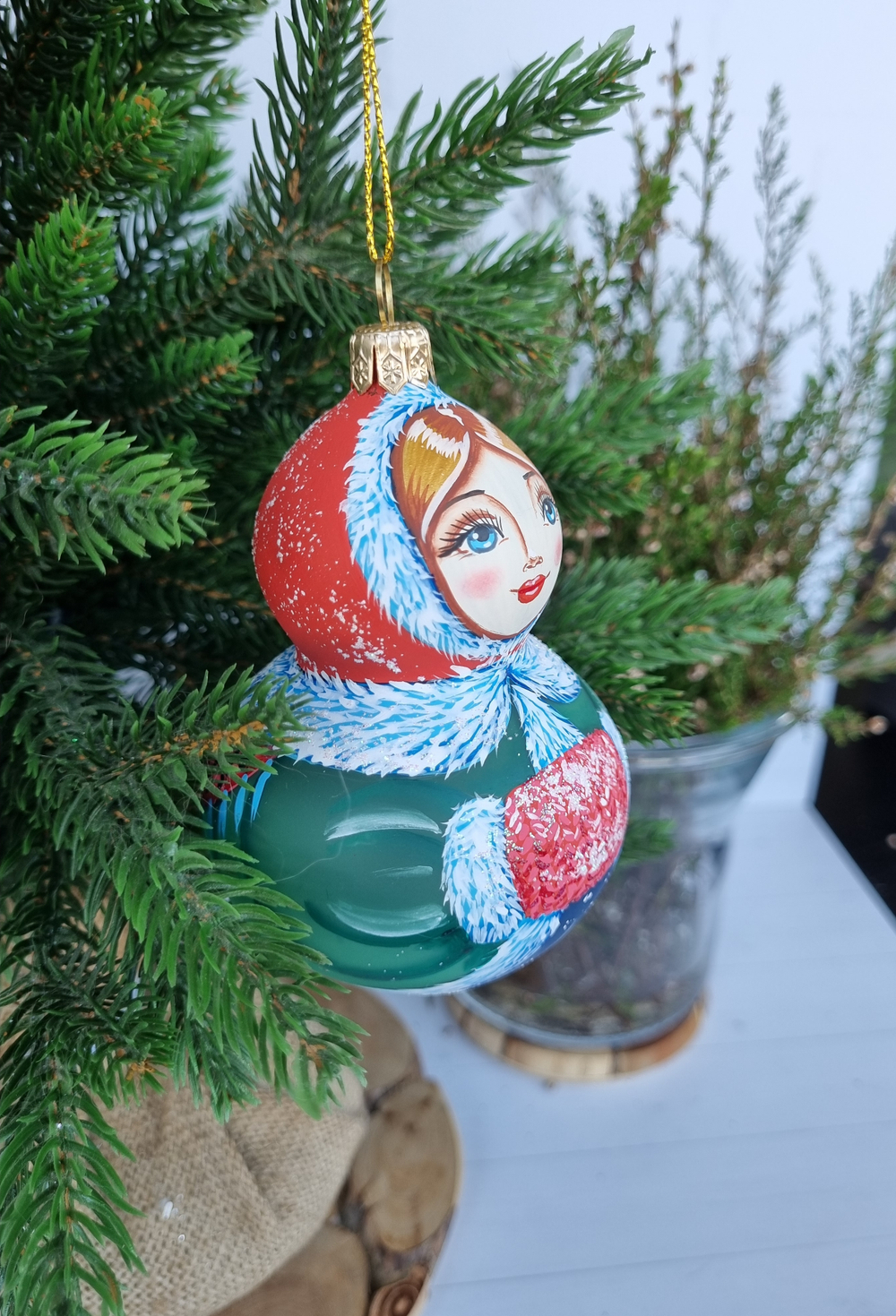 Матрешка стеклянная Любушка