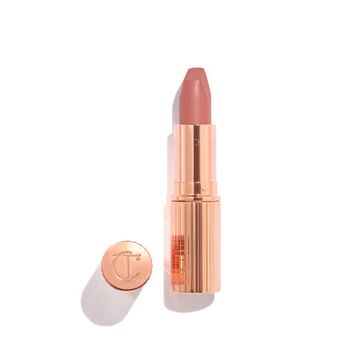 Матовая помада Charlotte Tilbury Matte Revolution