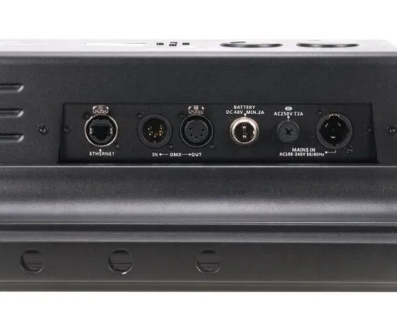 Elation TVL Softlight DW театральный прожектор