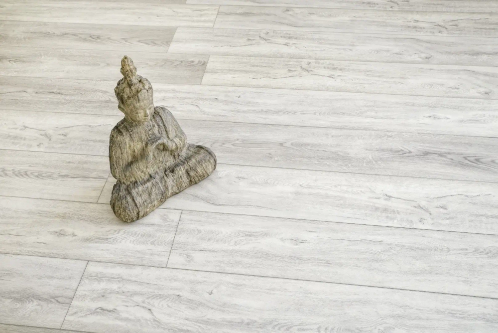 SPC ламинат Alpine Floor Белый лес