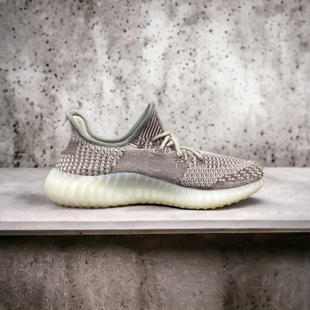 Adidas Yeezy Boost 350 V2 • Zyon