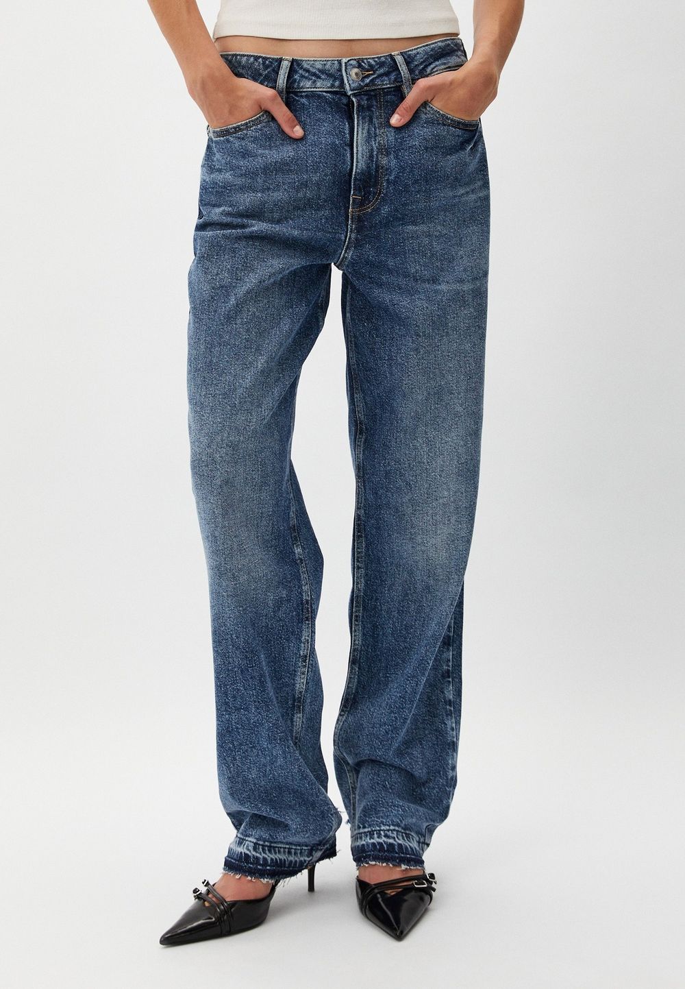 Джинсы RELAXED женские GUESS