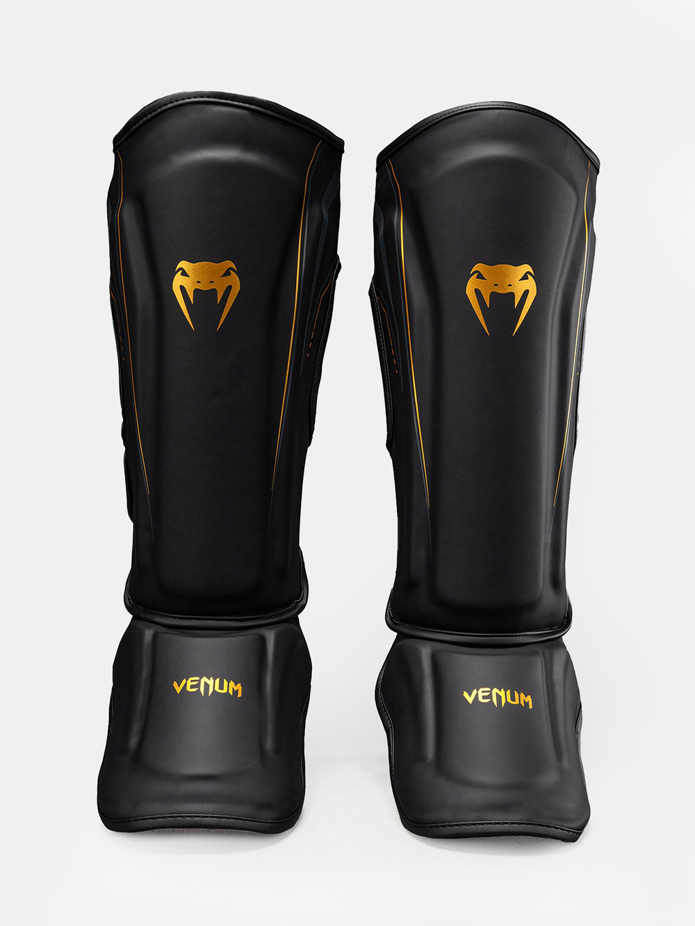 Щитки Venum Impact Streamline Black/Gold