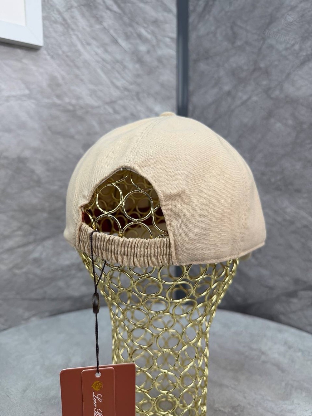 Бейсболка Loro Piana