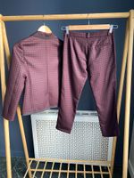 Шерстяной костюм Gucci, 140