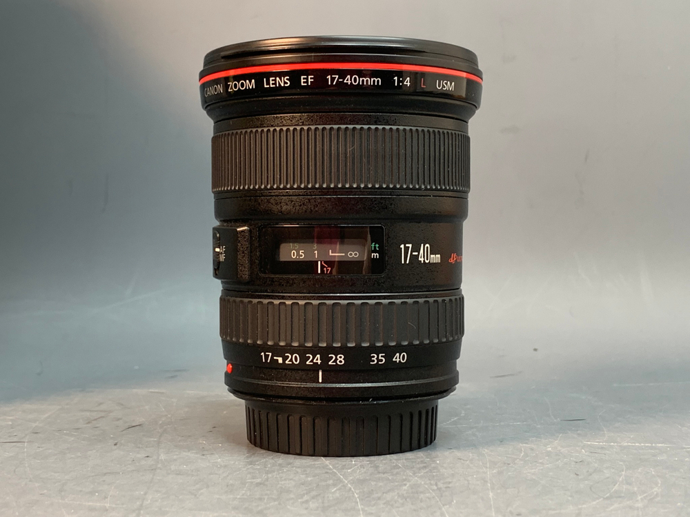 Canon EF 17-40mm f/4L USM