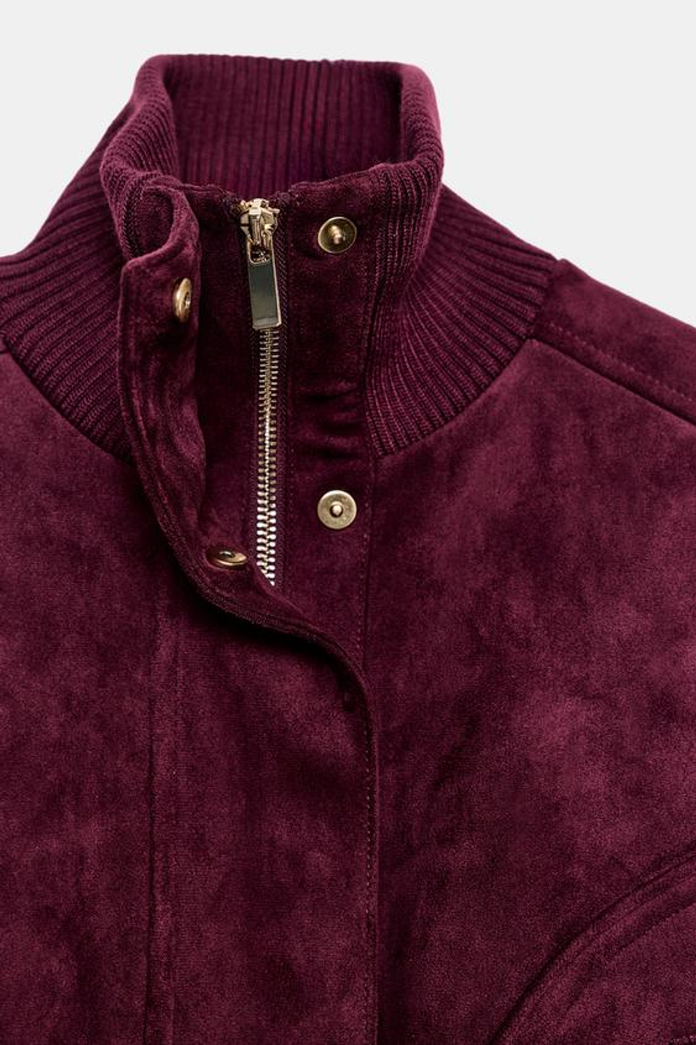 ZARA КУРТКА ИЗ ИСКУССТВЕННОЙ ЗАМШИ С ВОРОТНИКОМ-СТОЙКОЙ, БАКЛАЖАННЫЙ