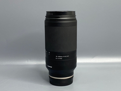 Tamron 70–300mm f/4.5–6.3 Di III RXD Sony E