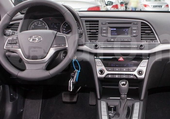 Магнитола для Hyundai Elantra 2016-2018 - Airok RM-2016 Android 12, SIM-слот
