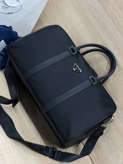 Дорожная сумка Prada