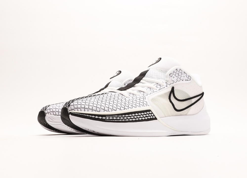 Nike Sabrina 1 “Magnetic”