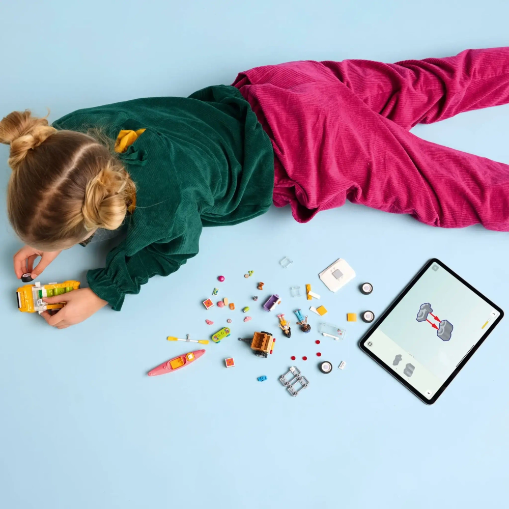 Конструктор LEGO Friends 42659 Автомобиль для путешествий по дороге дружбы