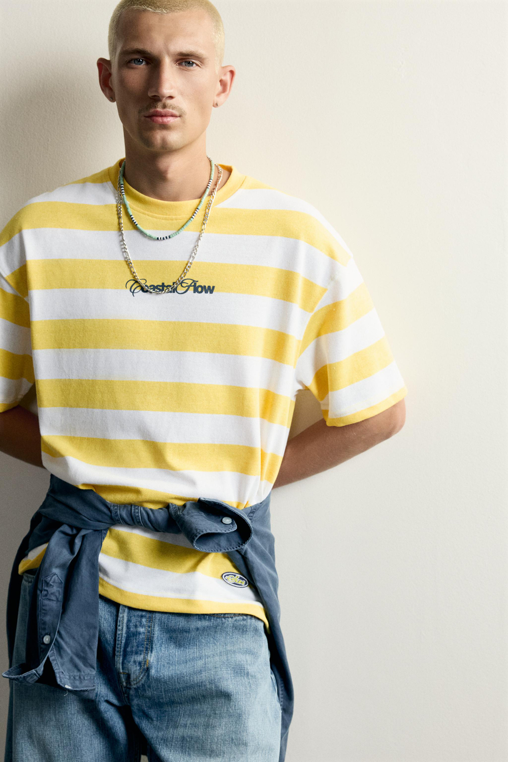 ФУТБОЛКА RELAXED FIT В ПОЛОСКУ С ТЕКСТОМ — ZARA