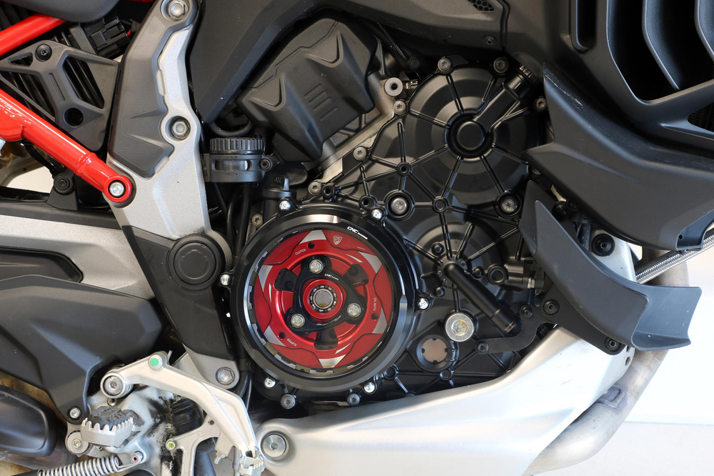 CNC Racing Крышка двигателя Ducati Multistrada V4 / Diavel V4 CAB02B
