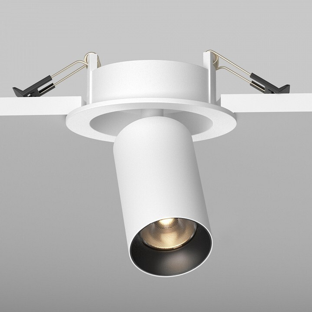 Встраиваемый светильник на штанге Maytoni FOCUS LED C071CL-7W3K-WB