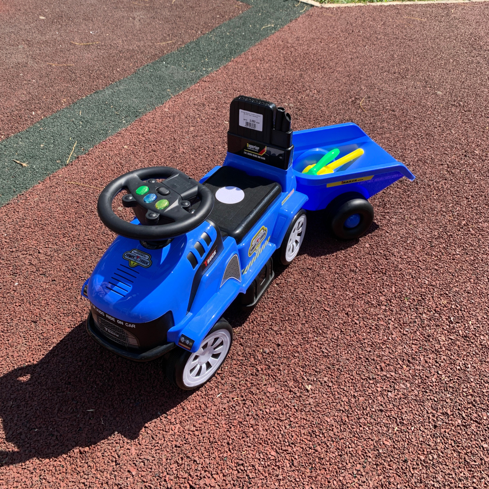 Детская Каталка  EVERFLO Tractor ЕС-913Т blue c прицепом