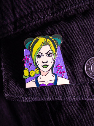 Металлический пин "JoJo Stone Ocean Jolyne"