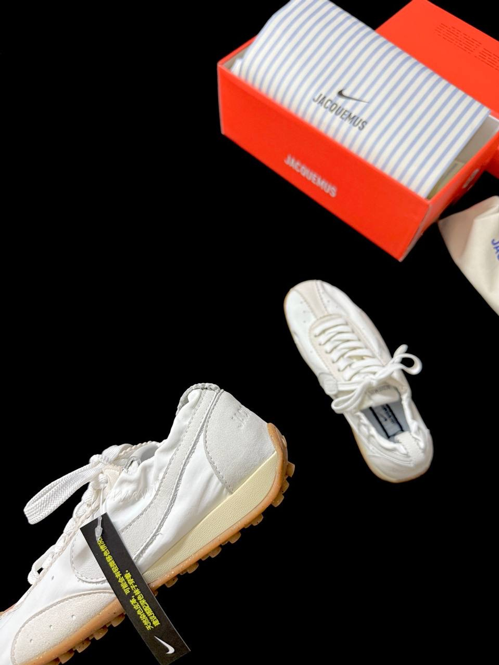 Кроссовки Jacquemus vs NIKE